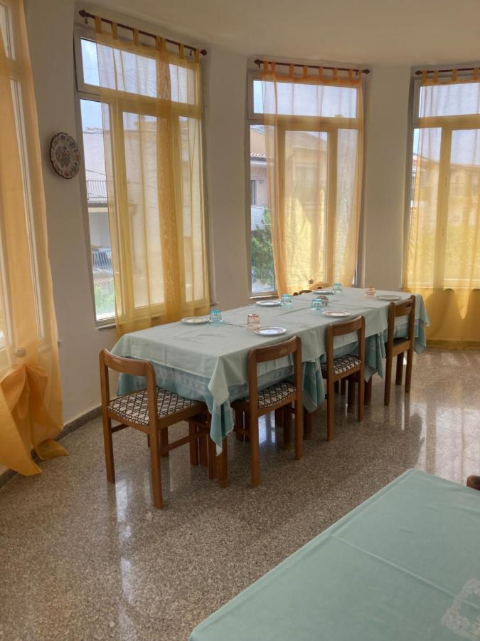 Hotel L'Ancora La Caletta Kültér fotó
