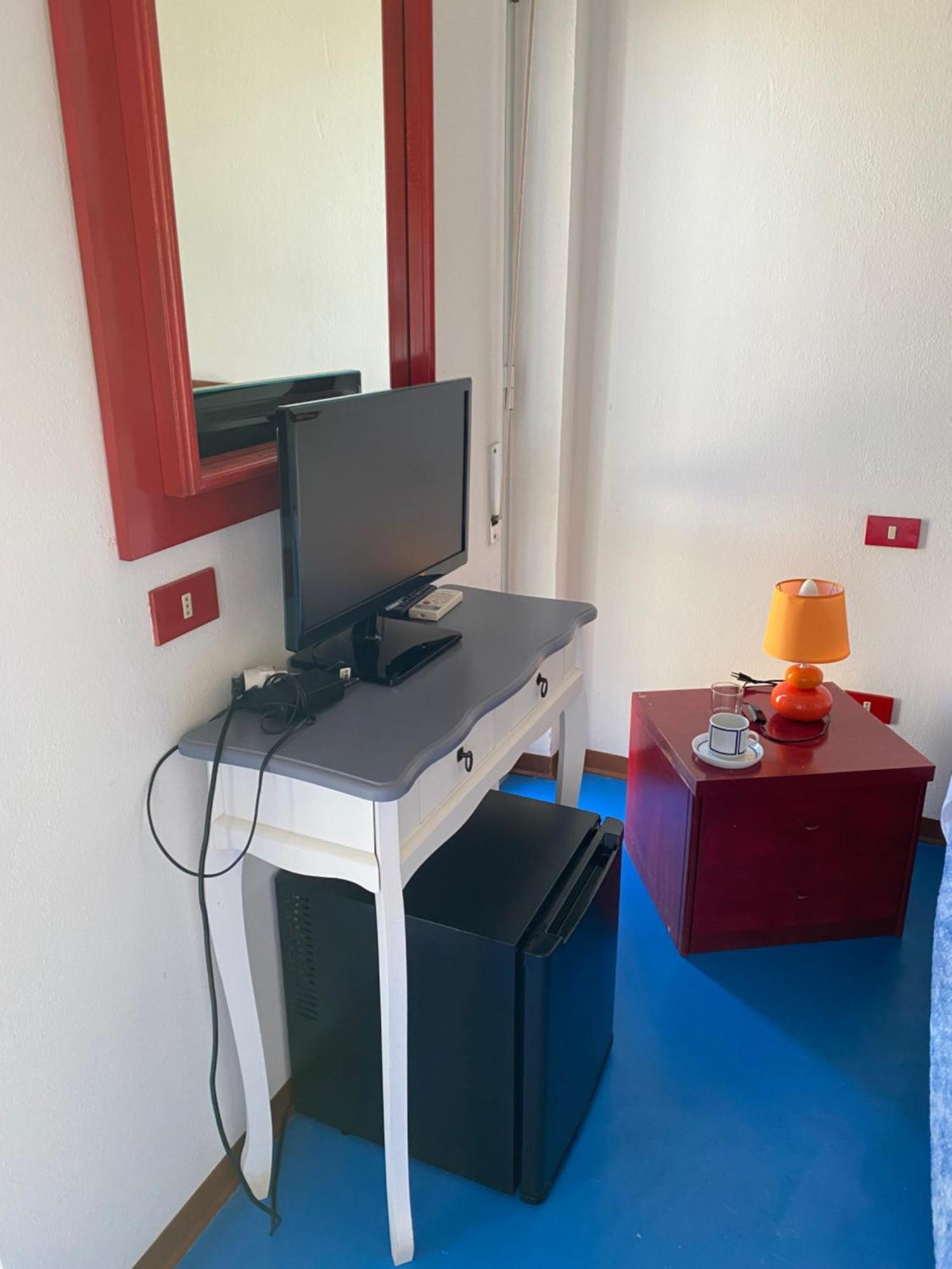 Hotel L'Ancora La Caletta Kültér fotó
